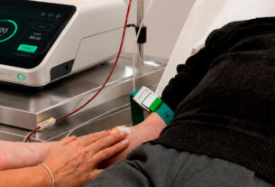 paciente recibiendo autohemoterapia